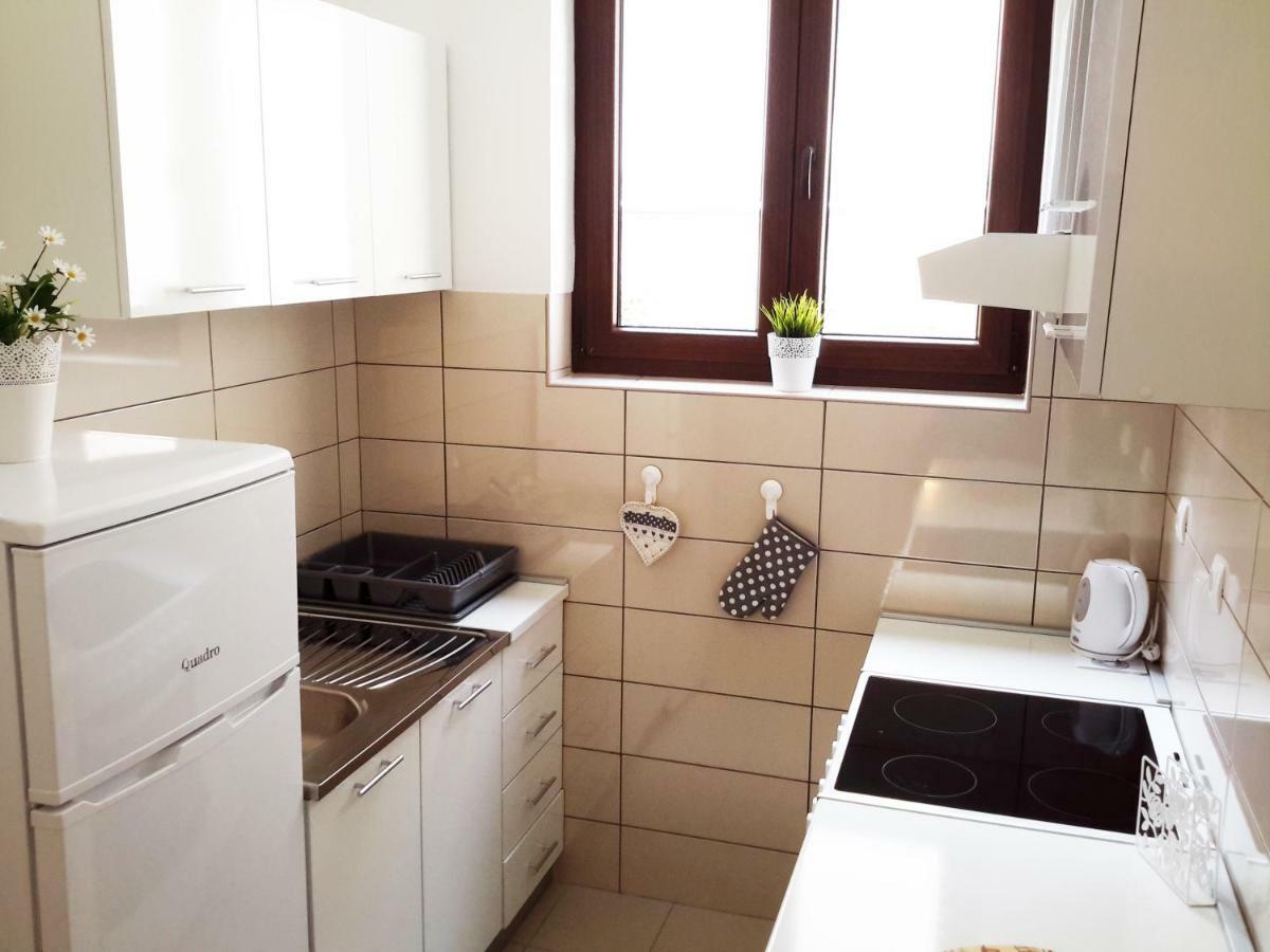 Albert Home Karlovac Buitenkant foto
